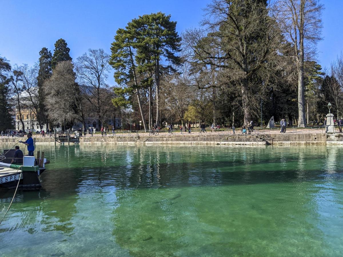 La Plume Vue Lac 3 Etoiles - Garage Prive, Secteur Recherche, Moderne & Tout Equipe, 6 Personnes Annecy Zewnętrze zdjęcie